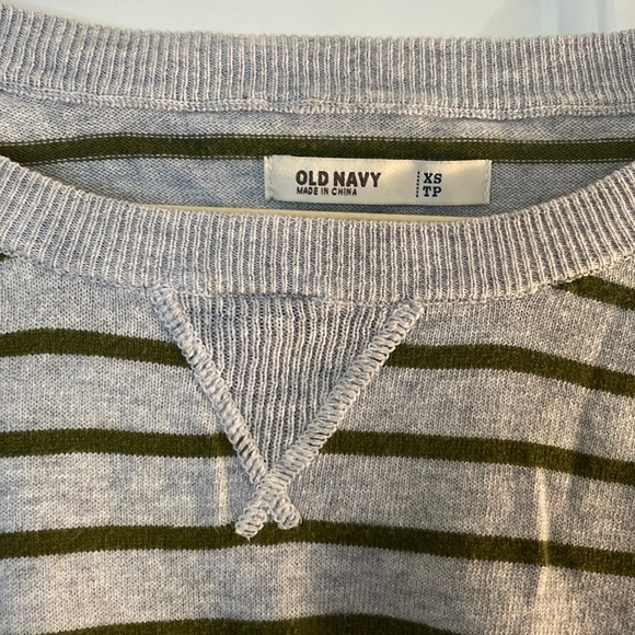 Striped sweater - Picture 2 of 4